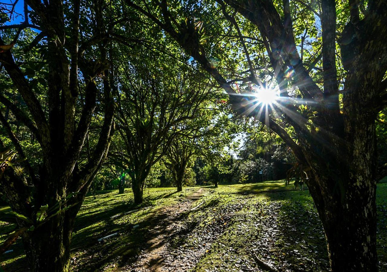 Готель Refugio Ecologico Amadamata Нова-Фрибургу Екстер'єр фото